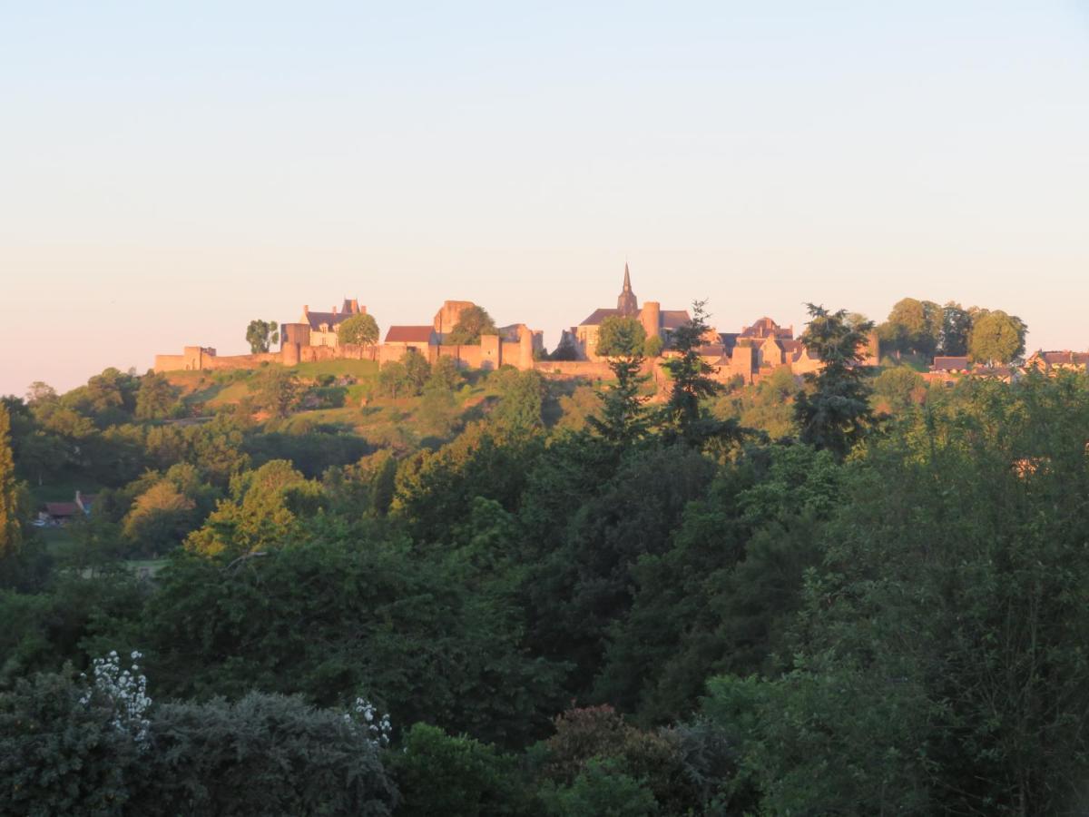 Ecrin De Verdure Sainte-Suzanne  Exteriör bild