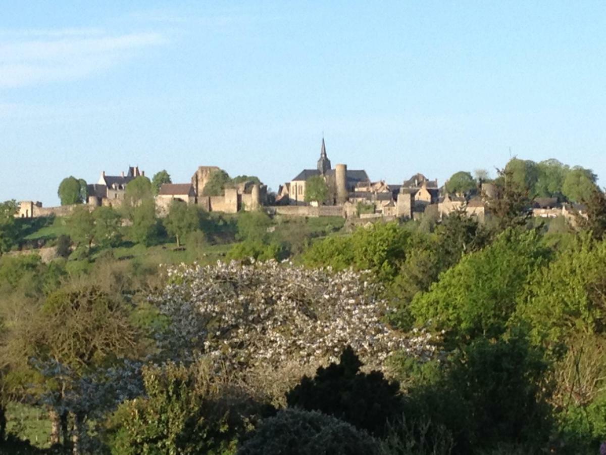 Ecrin De Verdure Sainte-Suzanne  Exteriör bild